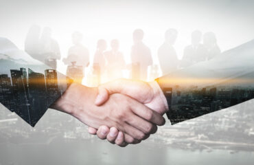 Bir Kavganın Aşamaları: Gündem, İkna, Uzlaşma Çabası Bir Kavganın Aşamaları: Gündem, İkna, Uzlaşma Çabası